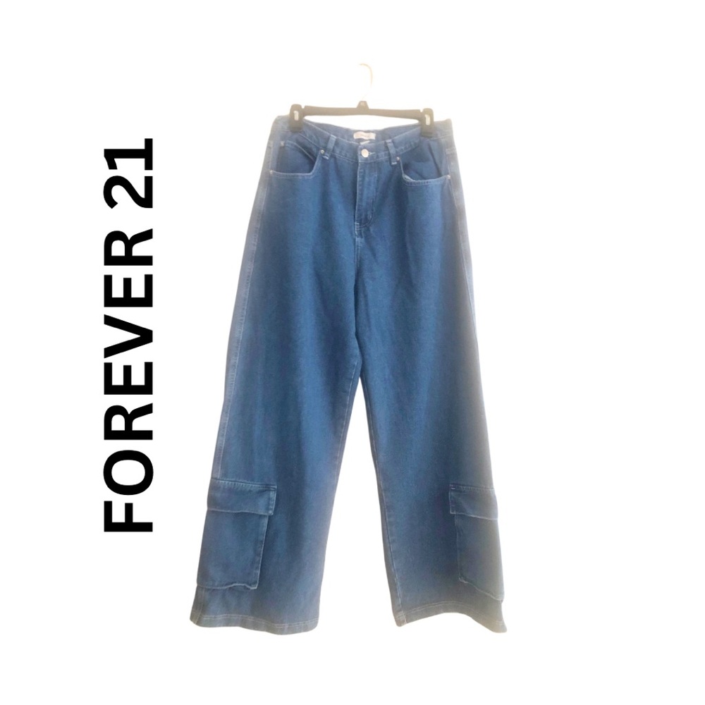 Forever21 - Cargo Jeans